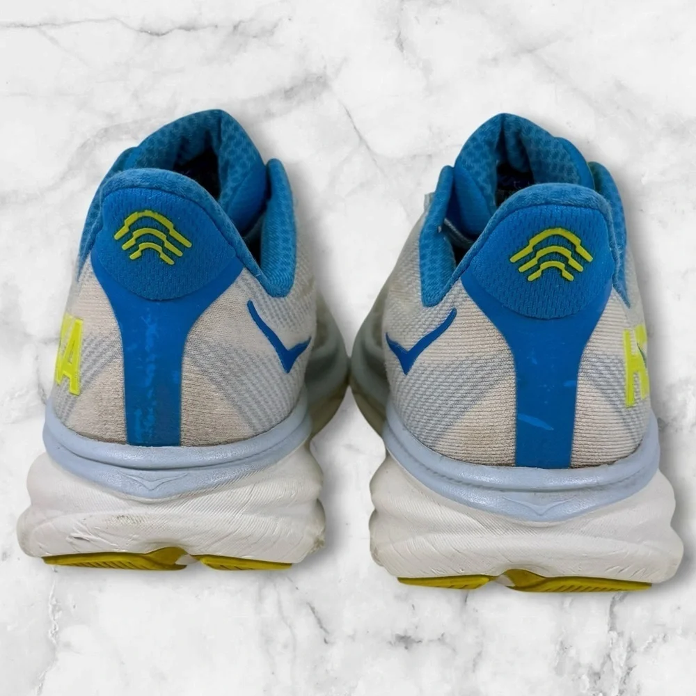 Hoka gently used